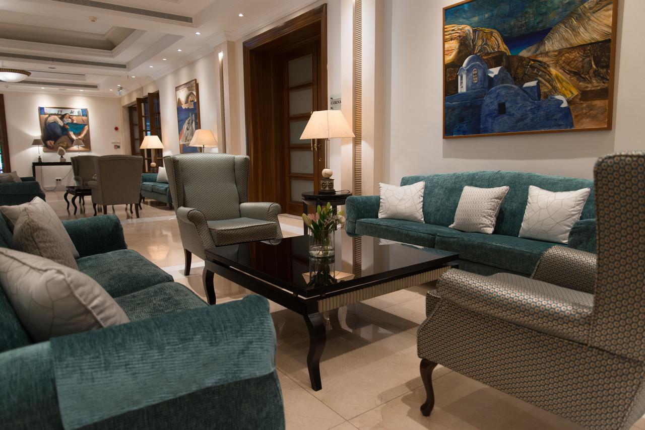 Curium Palace Hotel Limassol Exterior foto