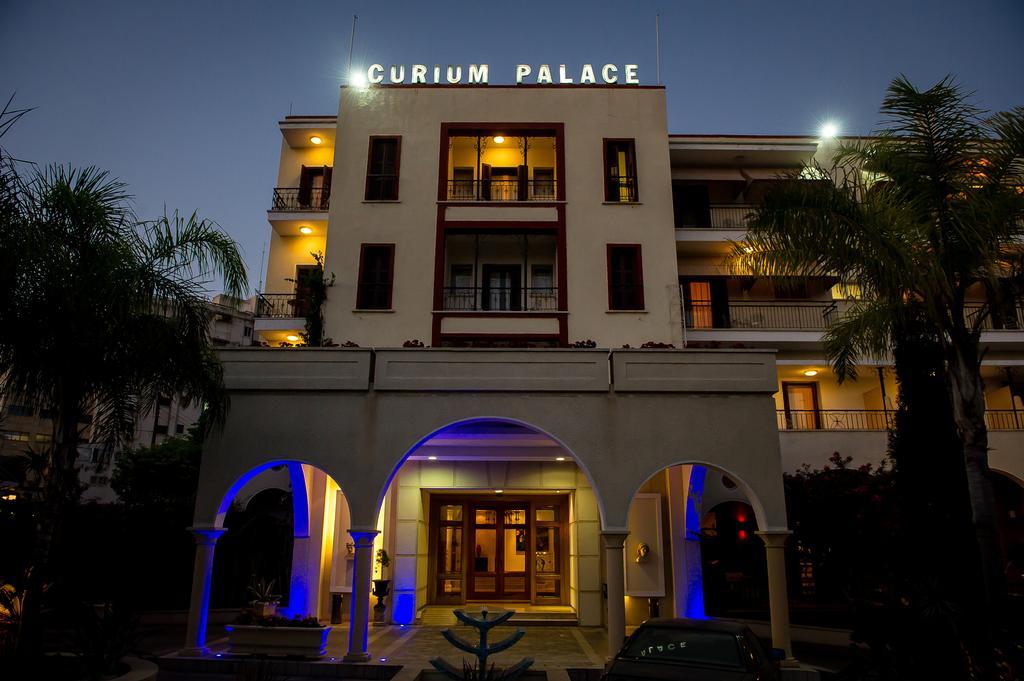 Curium Palace Hotel Limassol Exterior foto